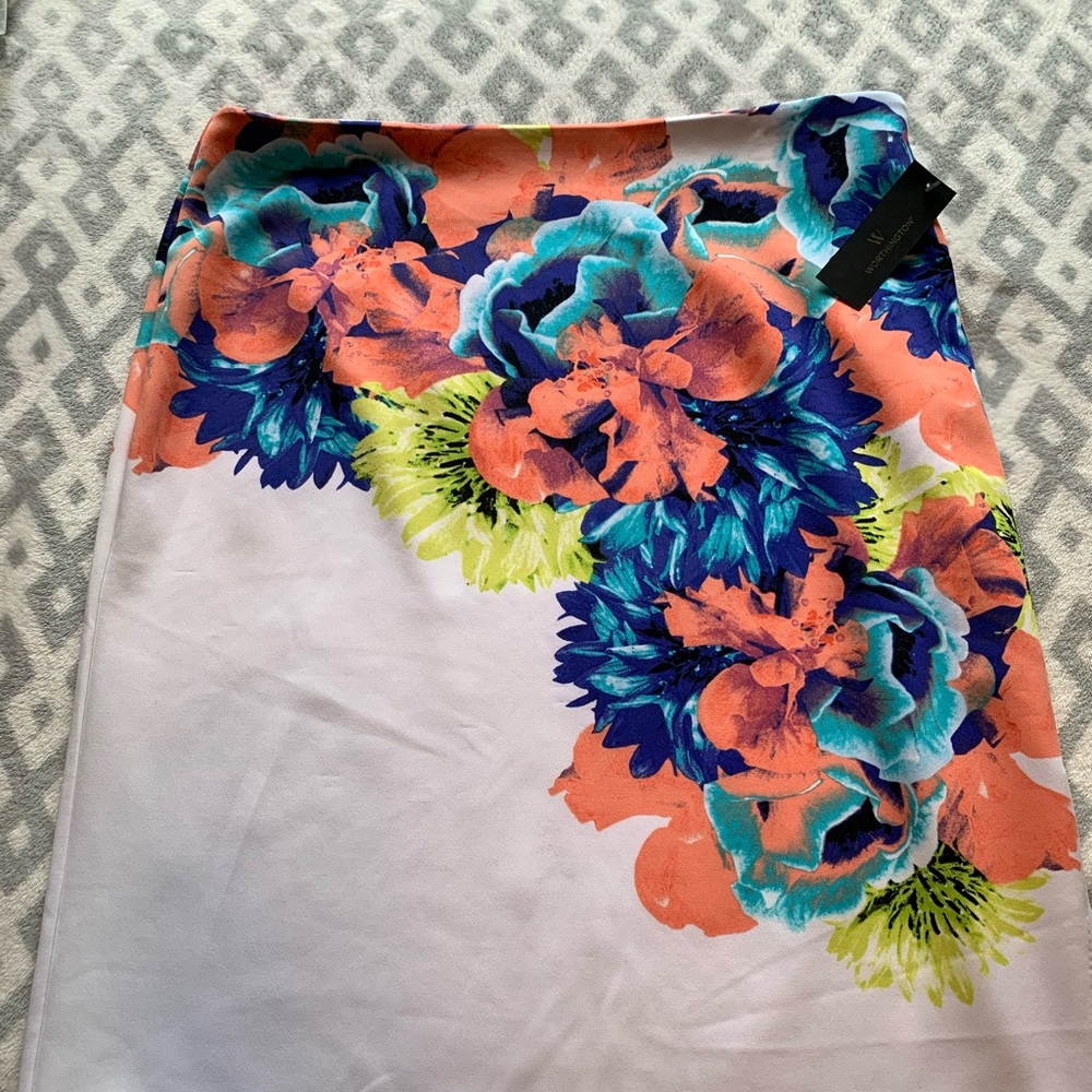 NWT Worthington Pencil Skirt